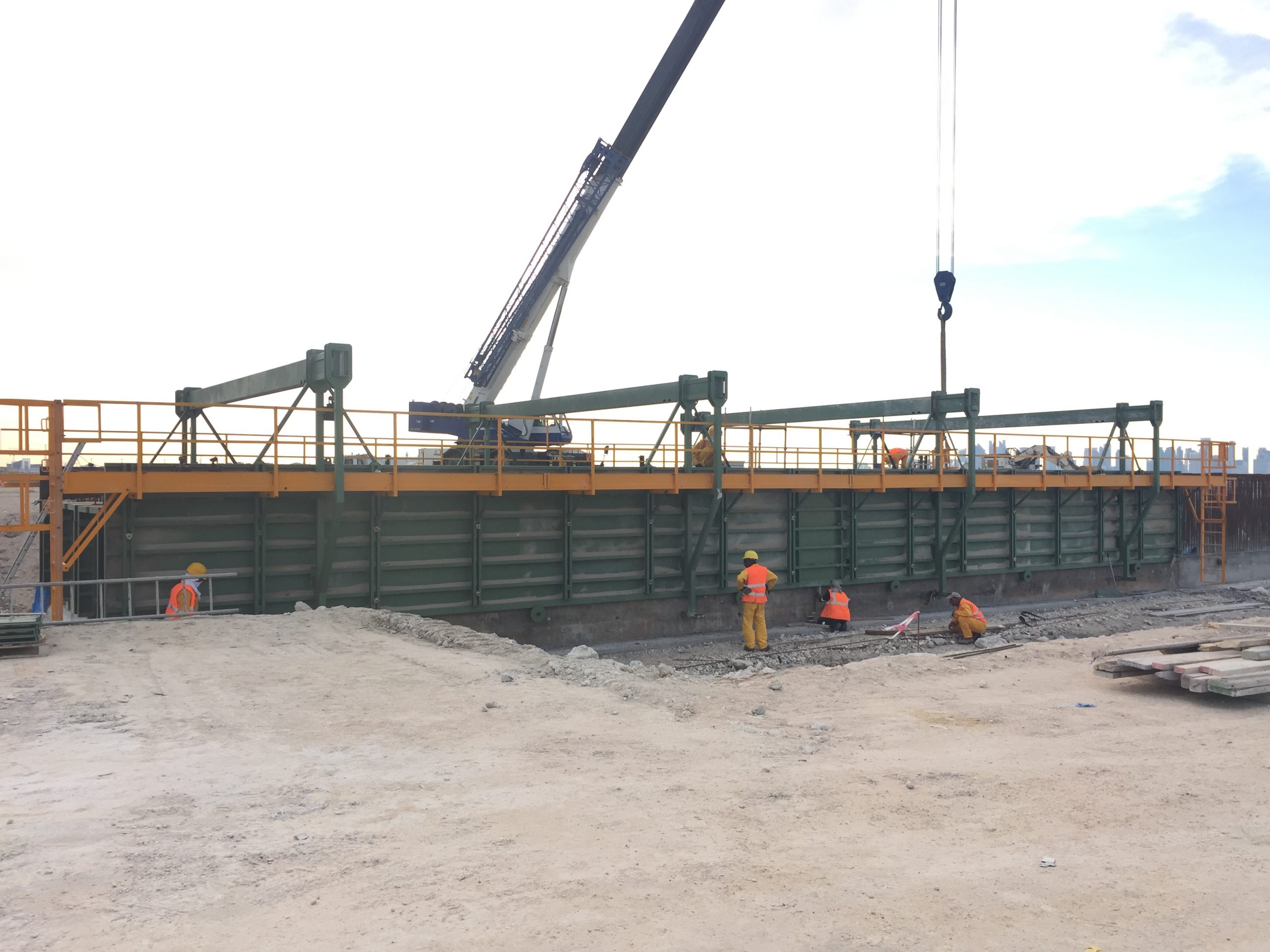 Wall formwork and curve slab for buried hydraulic conduit by RÚBRICA MARITIME